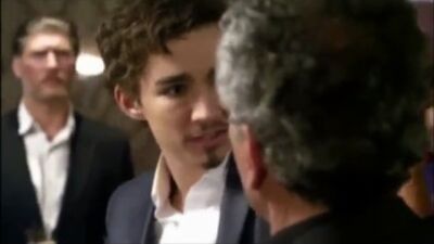 Misfits/Отбросы 3 сезон - Эрейзер