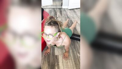 Голая Off Grid Misty