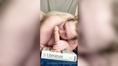 Bigbittyblaine ХХХ ОнлиФанс