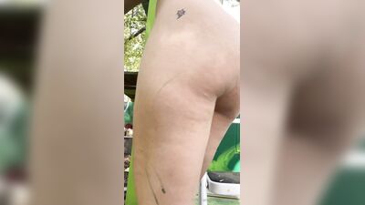 Голая Off Grid Misty