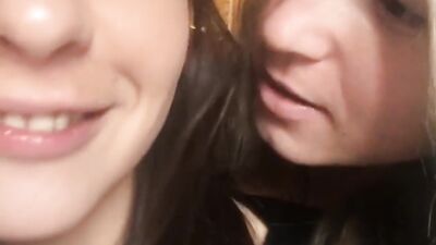 Голая Gina Gershon