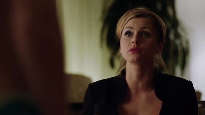 Голая Melissa Benoist