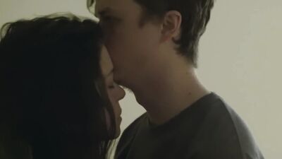 Голая Tatiana Maslany, Tatiana