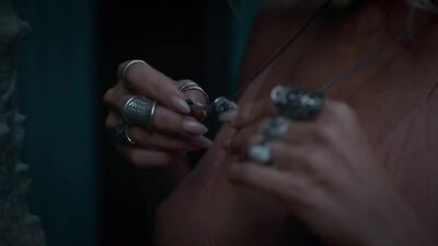 Голая Elsa Pataky