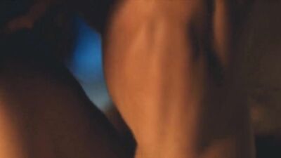 Голая Lily-Rose Depp