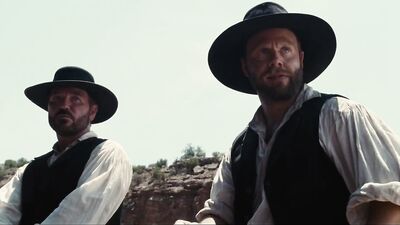 Голая January Jones