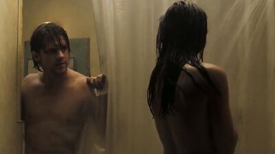 Голая Sophia Bush