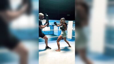 Голая Rayna Vallandingham