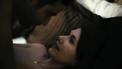 Голая Jewel Staite