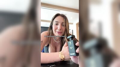 Голая Lexi Goldberg