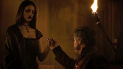 Голая Eiza González