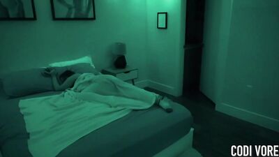 Голая Codi Vore