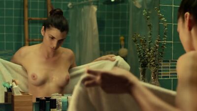 7-20 Once a Week (En tu piel) (2018)