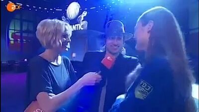 Josephin Busch & Serkan Kaya - Ich bin ein echtes Mädchen aus Pankow