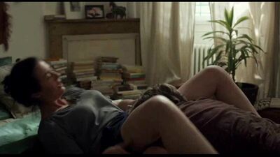 Пока отец в командировке, мачеха трахается с сыном (инцест, сын ебет мать, дала полизать пизду, трахает маму, кончил внутрь)