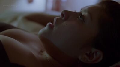 Chelsea Rendon - Vida s02e02 (2019) HD 1080p Nude? Hot! Watch Online / Челси Рендон - Жизнь