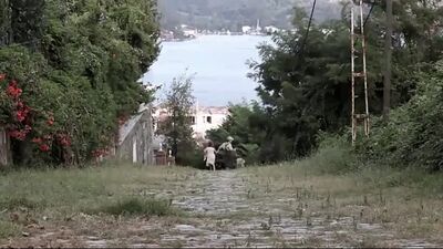 Gülşen - Hayat Bir Su