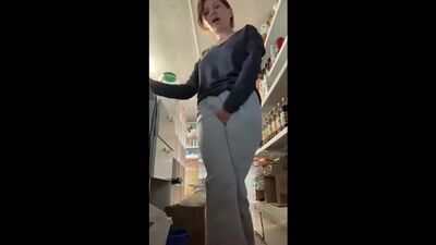 Mylittlegi устроила приват в магазине Запись вебкам привата