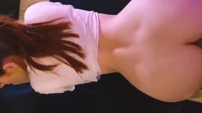 Она любит когда ее трахают в попу/xhamster/porn/blowjob/sex/sperma/anal/rimming/попа/секс/групповуха/пара/в рот/пизда/порно