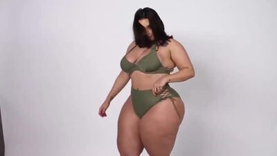 Allhailkingsteph two pieces model fashion nova try on pawgy curvy.