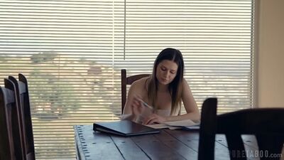 Инцест - Предложил помощь - (Русская озвучка)