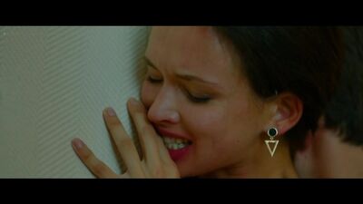 Паулина Андреева , Нэлли Ботнару , Екатерина Волкова - Саранча