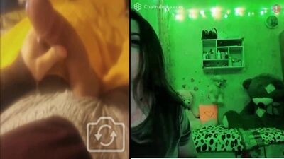 Еще реакции девушек на член, девушки оценили хуй в чат рулетке ometv omegle показал хуй в чате, дрочим, вирт, показала киску
