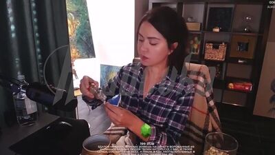 Mira HS (Александра Гаевская) - про хейтеров