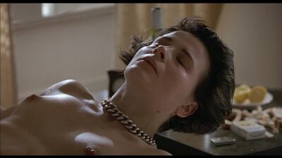 Жюльет Бинош (Juliette Binoche sex scenes in "Damage" 1992)