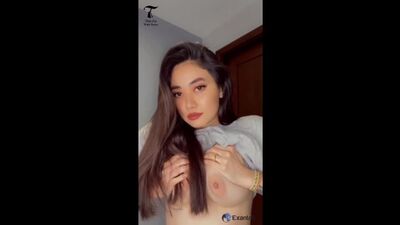 Thinzar wint kyaw show nipple.mp4