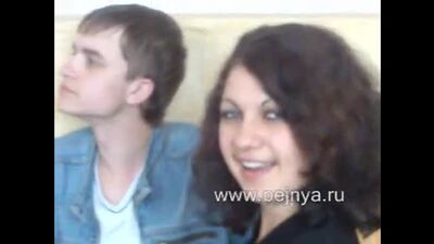 Дрочит парню на лекции