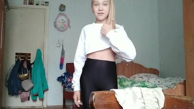 Перевоплощение старых лосин в модные велосипедки 