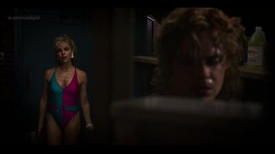 Cara Buono - Stranger Things - S03E02 (2019) HD 1080 Nude? Sexy! Watch Online / Кара Буоно - Очень странные дела