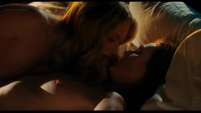 Julianne Moore, Amanda Seyfried Nude Lesbian Sex - Chloe (2009) HD Watch Online / Джулианна Мур, Аманда Сейфрид - Хлоя