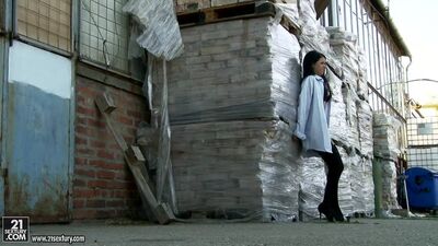 Изнасилование на стройке