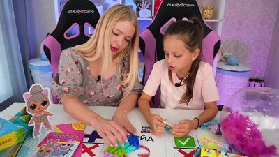 [Алиса Лисова] Обмен ПОП ИТ и Летними ПОДАРКАМИ из ФИКС ПРАЙС Челлендж POP IT и СЮРПРИЗЫ Fix Price ТРЕЙДЫ с СЕСТРОЙ