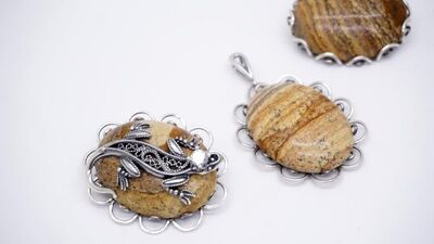 Брошь ящерица Хозяйка Медной Горы большая Подвеска Яшма песочная Посеребрение 12мк 714 Хорошие Вещи