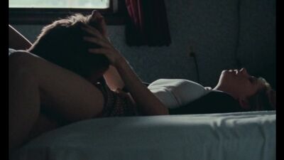 Michelle Williams - Blue Valentine (2010) (2) (эротическая постельная сцена из фильма знаменитость трахается голая секс)