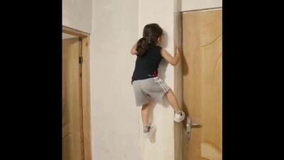 Вот это настоящий Маугли