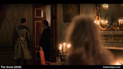 Знаменитость Elle раздувает обнаженные и секс-сцены от отличного