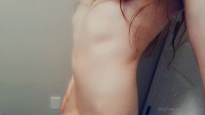 My dick probably bigger than you thought, Sarah (@shy_trans) слив OnlyFans