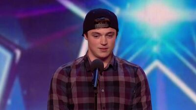 Парень перепел Miley Cyrus "Wrecking Ball" голосами телегероев