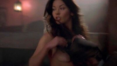 Catherine Zeta-Jones топлес на scandalplanetcom