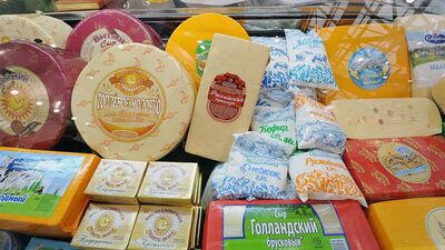 Честное видео про то, чем на самом деле является молочная индустрия