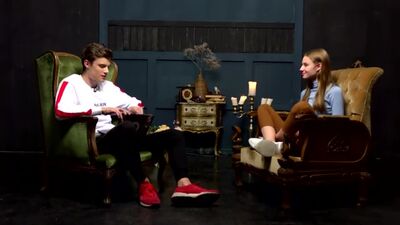 [Dаня Vegas] Лиза Василенко - о Сексе, казусах с бабушкой и трусах с вибратором (часть 2) // Vegas View