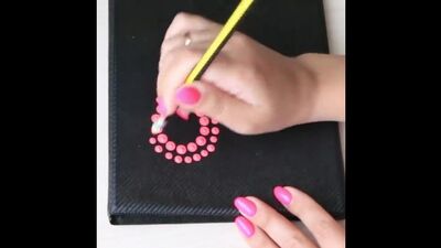 Как украсить тетрадь рисунком антистресс.