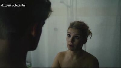 Pamela Tola Nude - Kolmistaan s01e02 (FI 2017) LQ Watch Online
