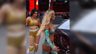 WWE - Carmella и Billie Kay входят в Wrestlemania 37