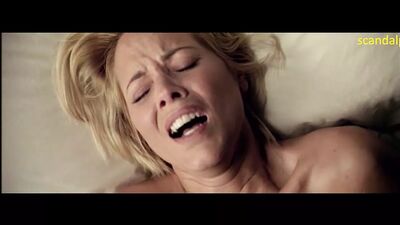 Обнаженные сиськи Maria Bello в классном фильме