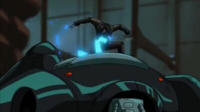 Лаура Кинни - Клип.